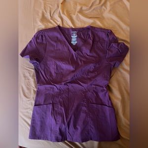 Jaanuu Marooon Scrub Top - S